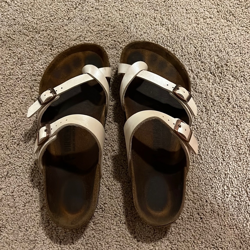 Birkenstocks pearl